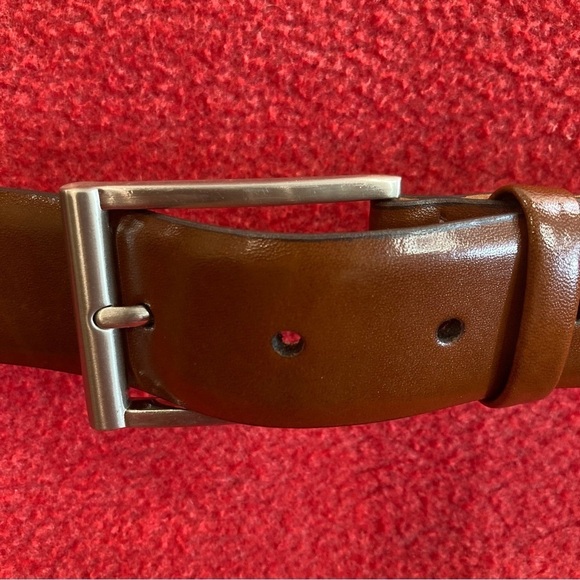 FULLUM & HOLT Sz 40/100 Leather Belt with Silver Buckle - Picture 2 of 7